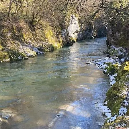 Διαμέρισμα L Aixquis Chaleureux Et Moderne 2 Etoiles